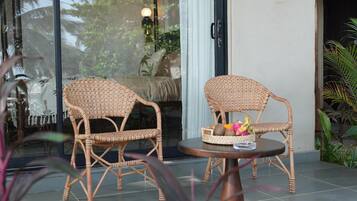 Costal Cottages | Living area