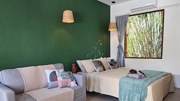 1 bedroom, desk, iron/ironing board, free WiFi