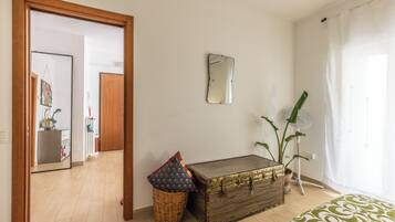 Apartment, City View | Bahagian dalam