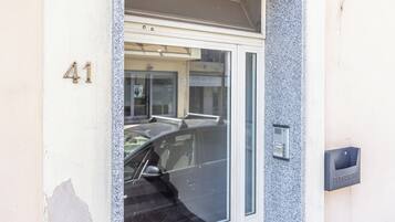 Apartment, City View | Perincian bahagian luar