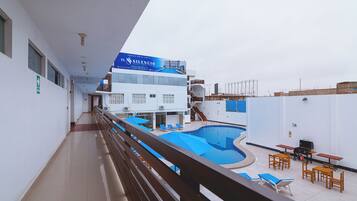 Seasonal outdoor pool