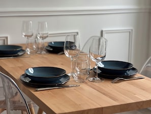Dining - Vrbo Property (Sainte-Mère-Église)