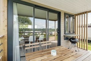 Economy Chalet, 2 Bedrooms | Outdoor dining