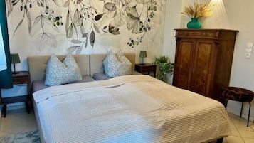 Apartment, Terrasse, zum Garten hin | Allergikerbettwaren, individuell dekoriert, individuell eingerichtet