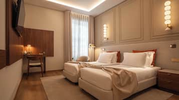 Classic-Zimmer, Stadtblick | Allergikerbettwaren, Minibar, Zimmersafe, schallisolierte Zimmer