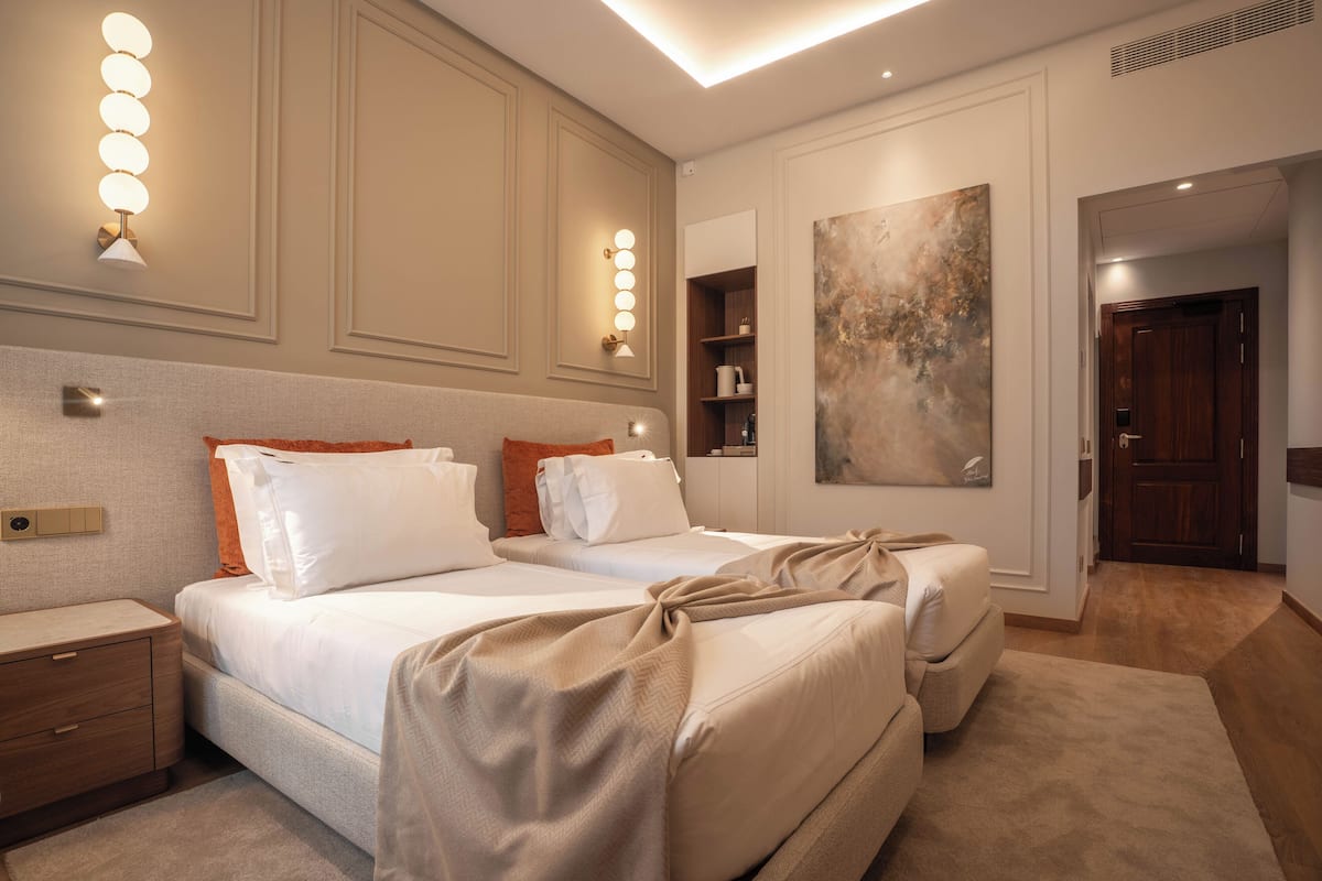 Chambre classique, vue sur la ville | Literie hypoallergénique, minibar, coffre-fort, système d’insonorisation
