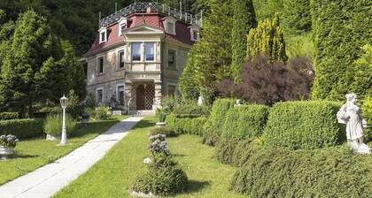 Living in Seeburg Castle | Exclusive Suites in Historic Elegance