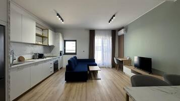 Appartement, balcon, vue ville | Coin séjour