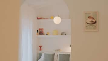 1 camera, Wi-Fi, lenzuola
