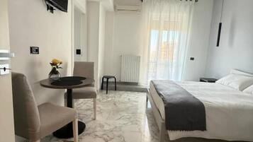 Chambre Deluxe, vue ville | Wi-Fi gratuit
