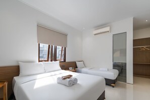 Habitació familiar | Wifi gratuïta i roba de llit 
