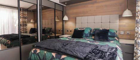 2 Schlafzimmer, kostenloses WLAN, individuell dekoriert