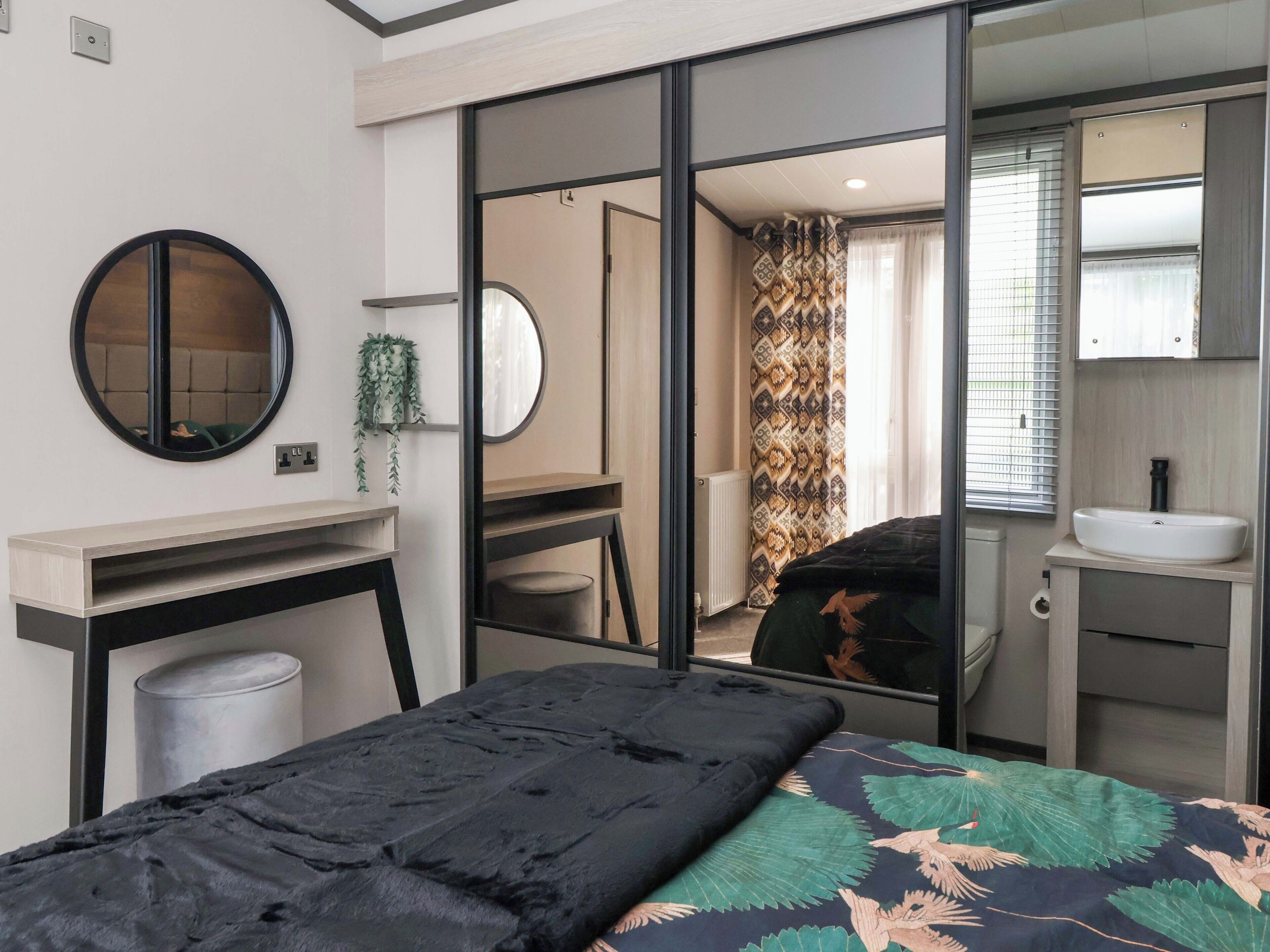 2 bedrooms, free WiFi, individually decorated, individually furnished