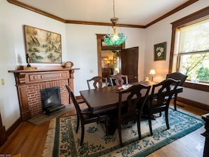 Dining - Galax Manor - centrally located in downtown Galax (Galax)