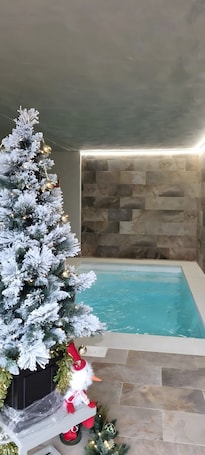 プール. Casa Rural 'Las Damas' with Mountain Views, Private Terrace and Wi-Fi