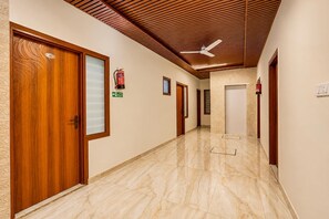 House | Interior - Deluxe Hotel Prince (Mohali)
