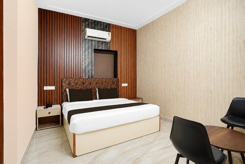 Deluxe Hotel Prince