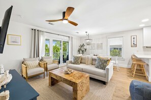 Smart TV - Completely Renovated! Seagrove 30A! Pool/Tennis! (Santa Rosa Beach)