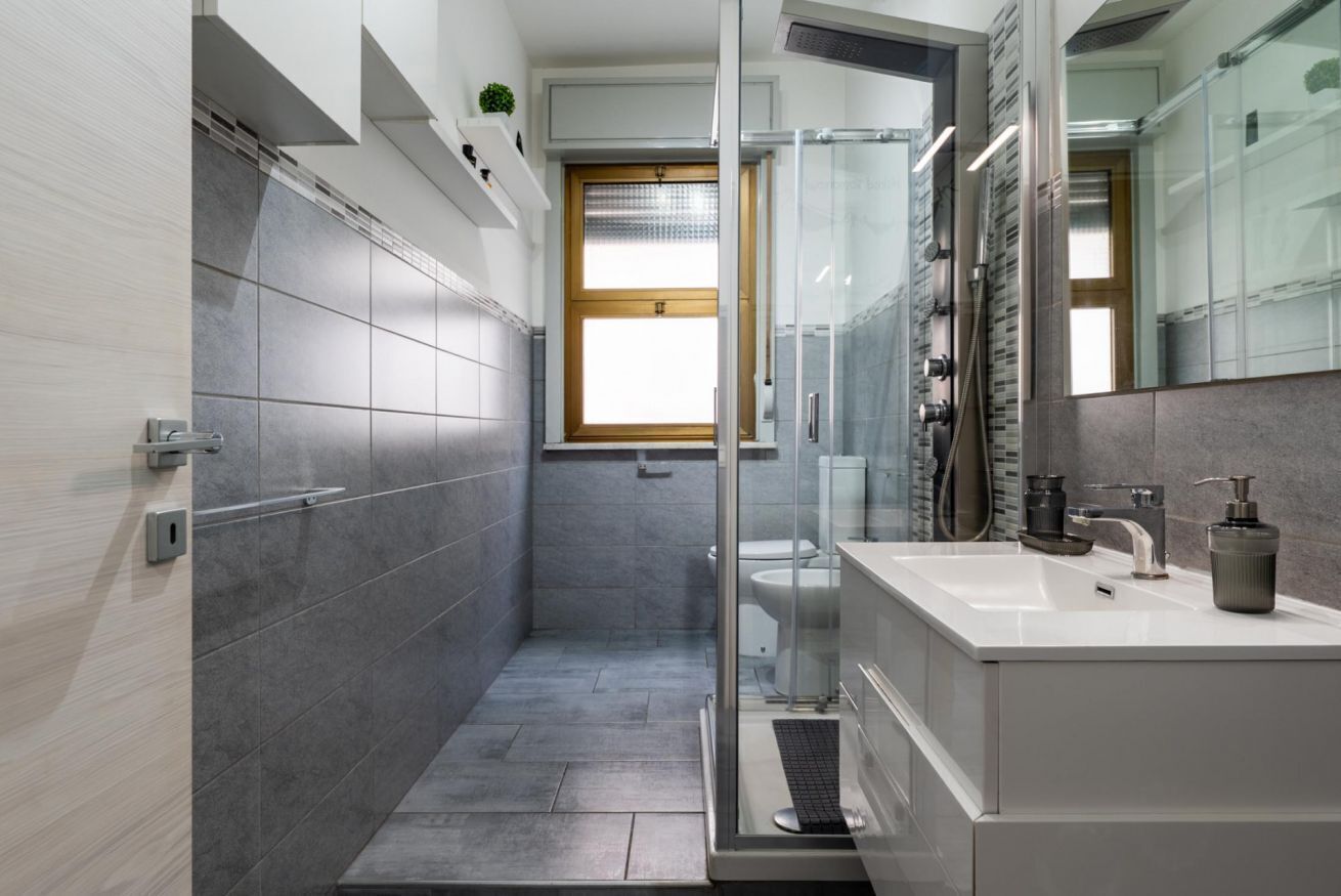 Shower, bidet