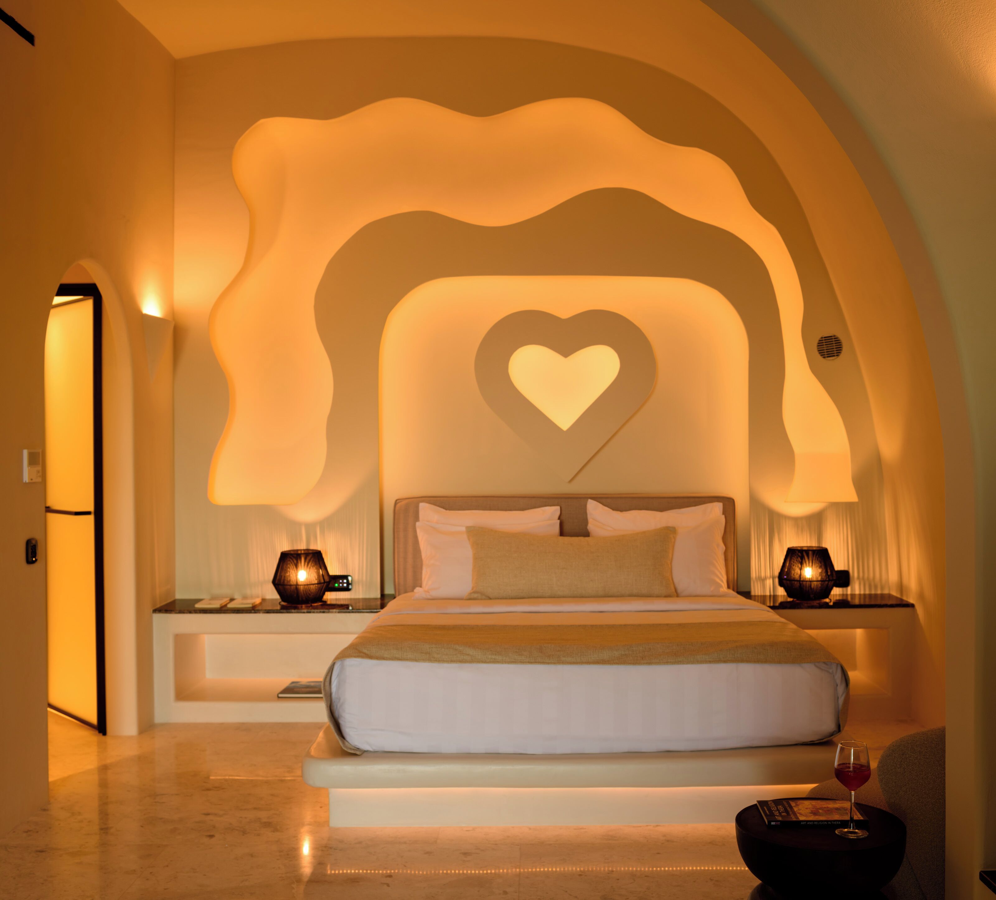 Deluxe Suite with Heated Plunge Pool and Sea View | Coffres-forts dans les chambres, chambres insonorisées