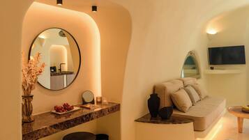 Premium Suite with Heated Plunge Pool and Sea View | Coffres-forts dans les chambres, chambres insonorisées