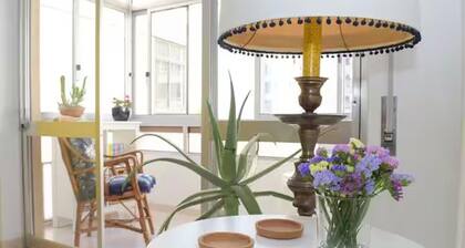 2 bed - Sleeps 4 - Balcony - City Centre