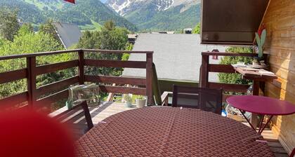 Chalet « Gresse » avec vue sur la montagne, terrasse privée et climatisation