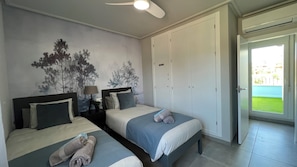 3 chambres, fer et planche à repasser, Wi-Fi gratuit, draps fournis