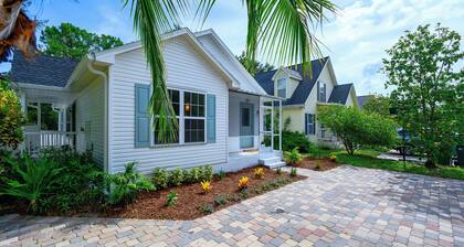 3-bedroom 2 Bath Naples Cottage