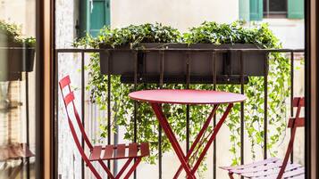 Deluxe Apartment, Balcony A3 | Terrace/patio