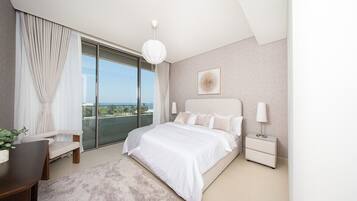 1 bedroom, in-room safe, iron/ironing board, free WiFi