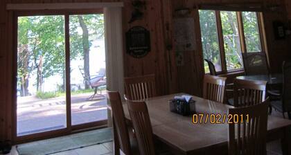 Spacious, private 3-bedroom lake home on Little Bowstring Lake - Deer River MN