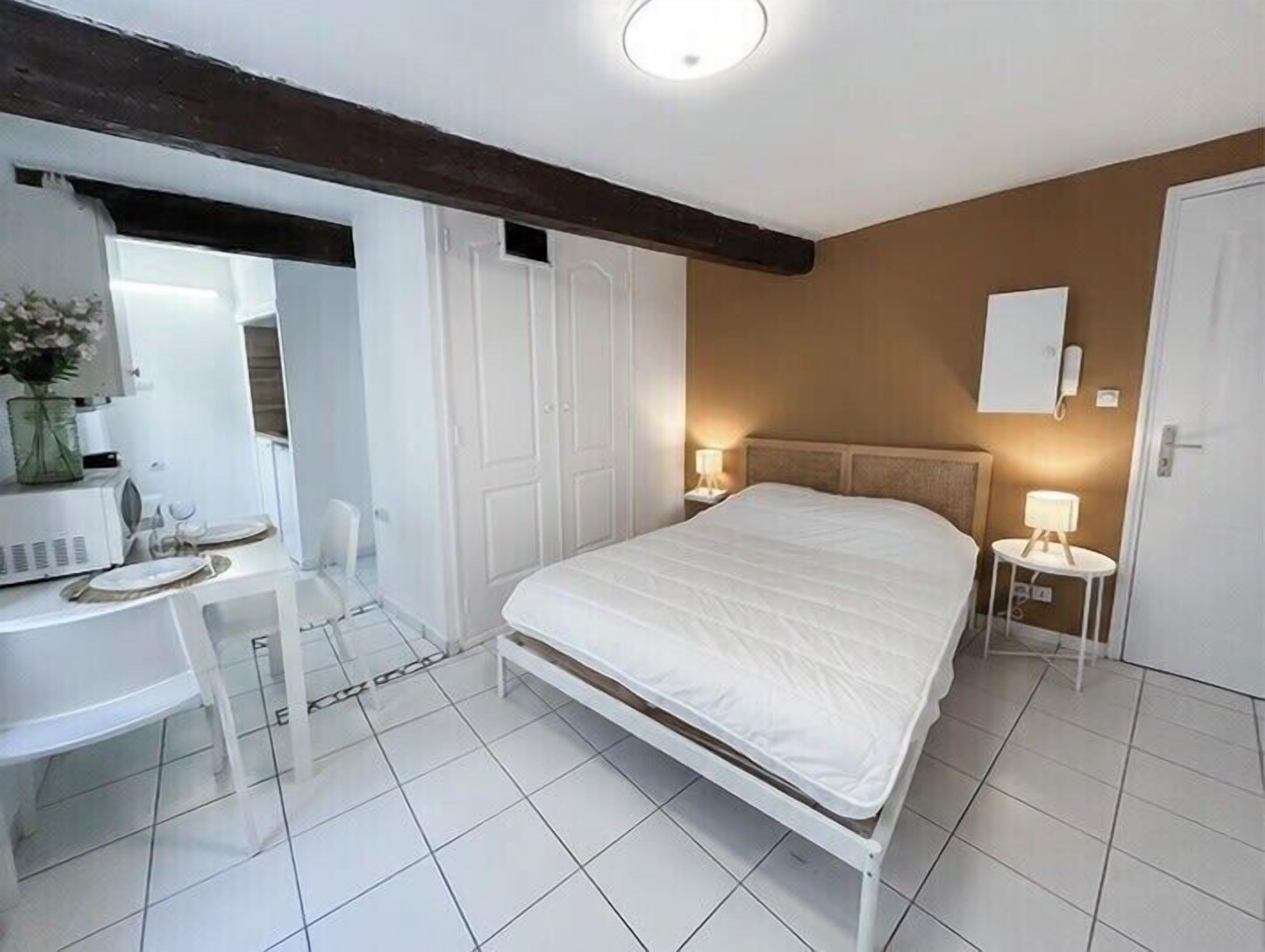 Studio In The Heart Of Toulon For 2 Travelers - Tulon