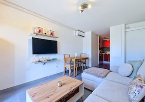 Fernseher