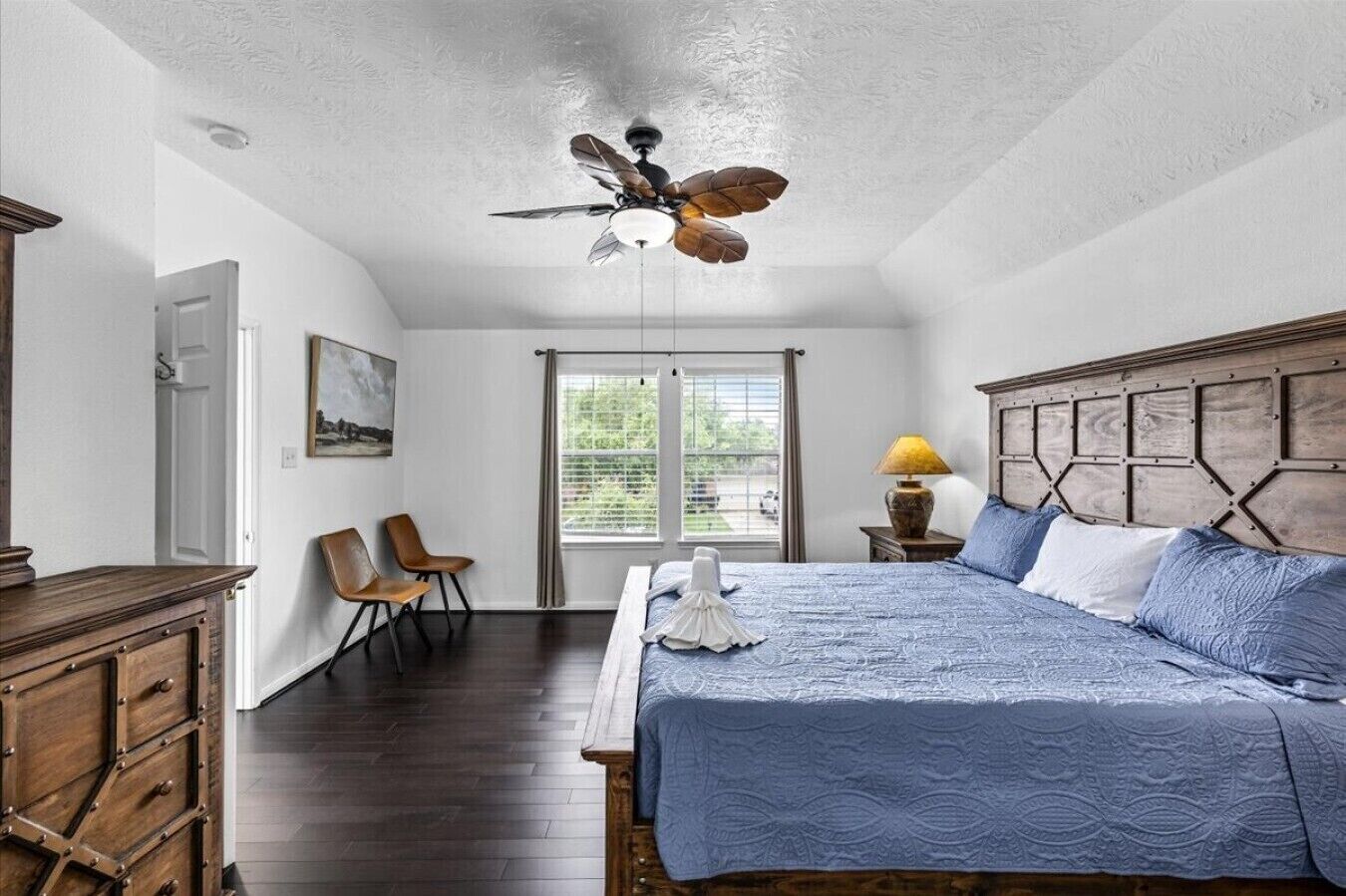 4 bedrooms, iron/ironing board, travel crib, WiFi