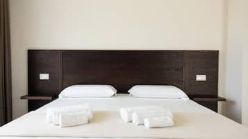 In-room safe, desk, blackout drapes, soundproofing