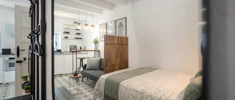 1 bedroom, iron/ironing board, free WiFi, bed sheets