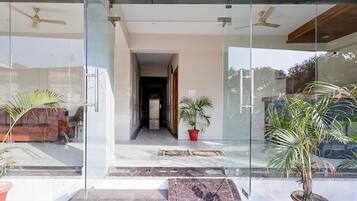 House | Reception