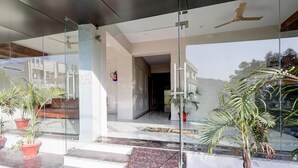 Reception - Deluxe With Balcony Haldwani inn 2.0 (Haldwani)