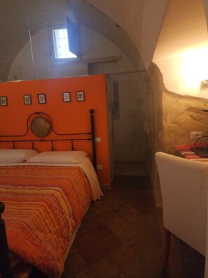 Comfort Double Room, Patio, City View - Casa della Luna (Matera)