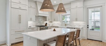 Villa de Soleil – Brand-New Coastal Retreat on East Beach sleeps 16 with a Pool