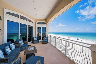 Sunset Beach Luxury Beach Front Penthouse w/ Hot Tub & Stunning Views