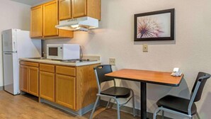 Room, 2 Queen Beds, Non Smoking (Kitchen) | Private kitchen | Fridge, microwave, stovetop, freezer - Motel 6 Suites El Paso East, TX (El Paso)