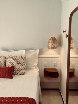 Desk, laptop workspace, WiFi (free) - Liiv Nature Pipa (Tibau do Sul)