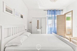 Room - Camera chiara 1 – Essential comfort in the heart of Alghero ✨ (Alghero)