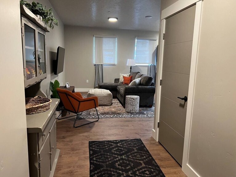 #101- Spacious 2-bedroom Apartment In La Grande. - La Grande, OR