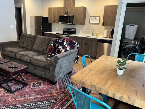 #103 Spacious studio apartment in La Grande, OR