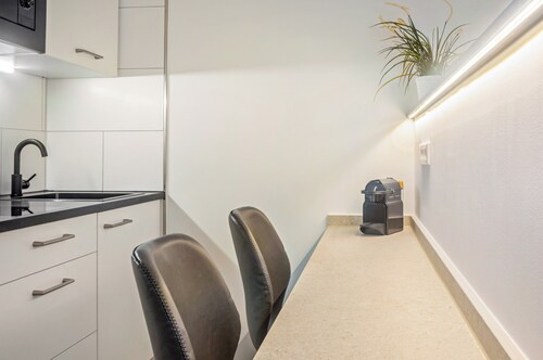 Studio Apartment '3' with Wi-Fi