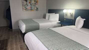 Basic Double Room | Desk, iron/ironing board, free WiFi