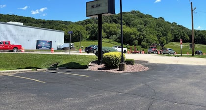 The Centerlodge